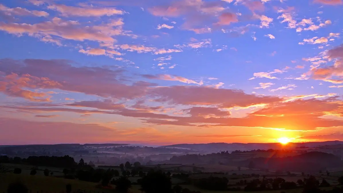 his is a photo of a sunset.
